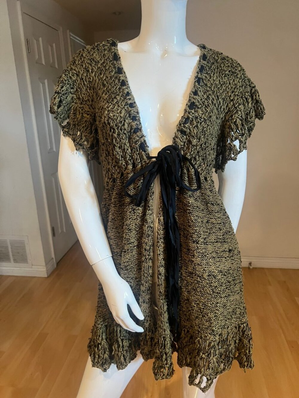 Y2K HALE BOB CROCHET KNIT CARDIGAN SWEATER SIZE M MEDIUM